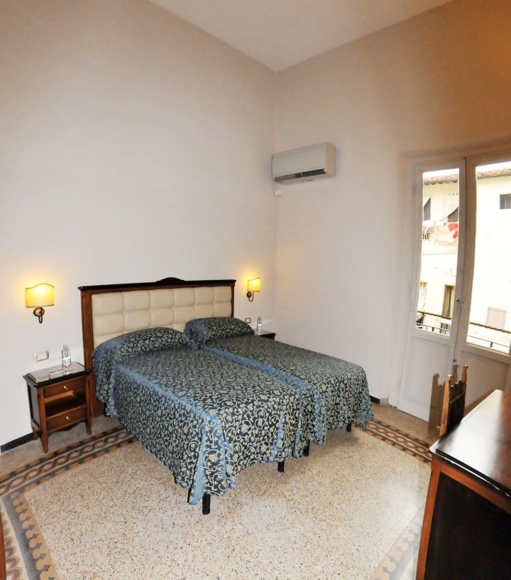 Hhb Hotel ฟลอเรนซ์ ภายนอก รูปภาพ